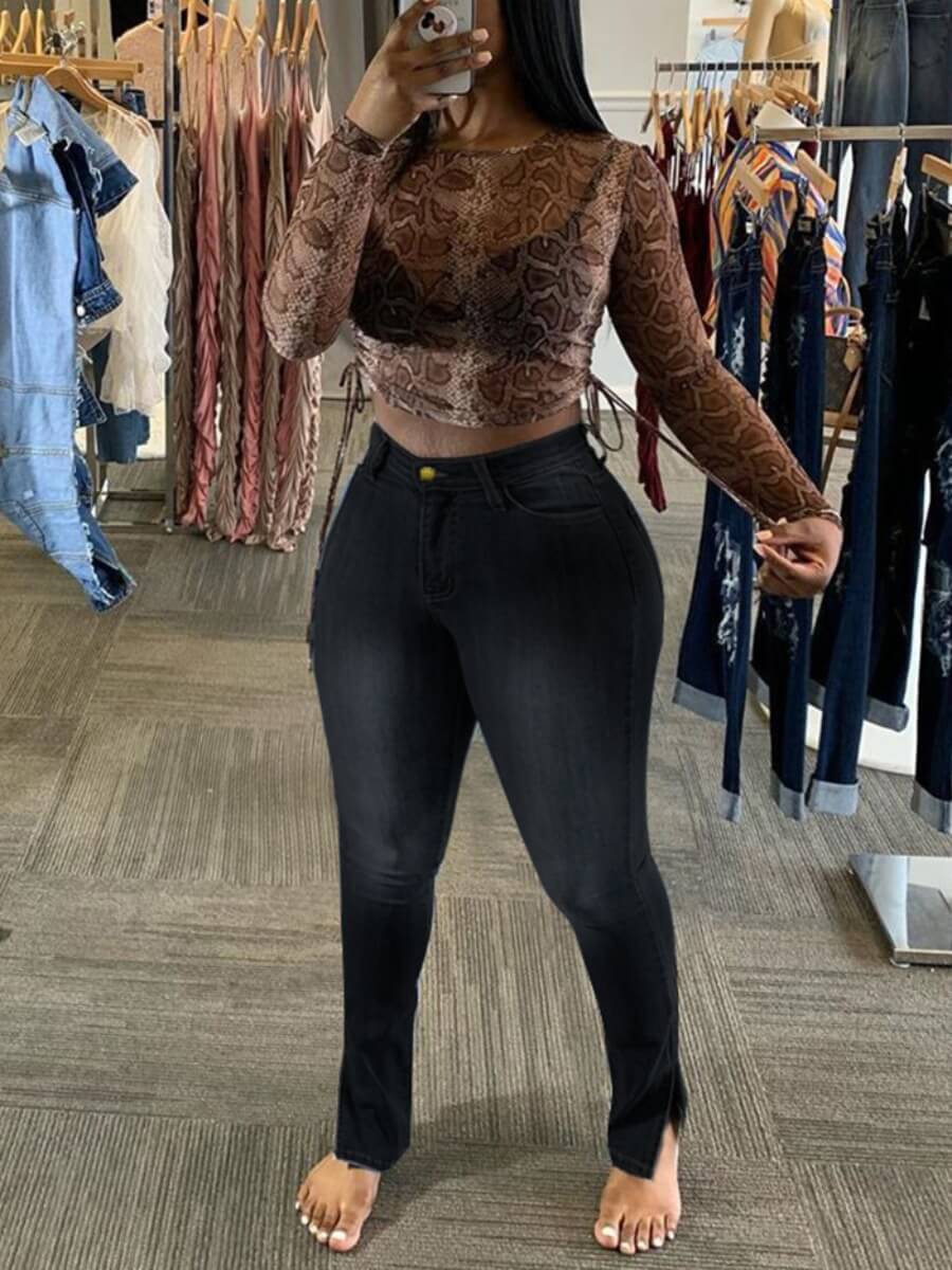 black plus size jeans
